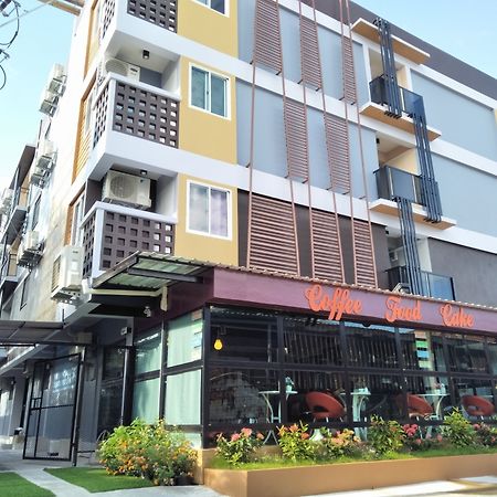 Rinrada Place Hotel Ubon Ratchathani Esterno foto