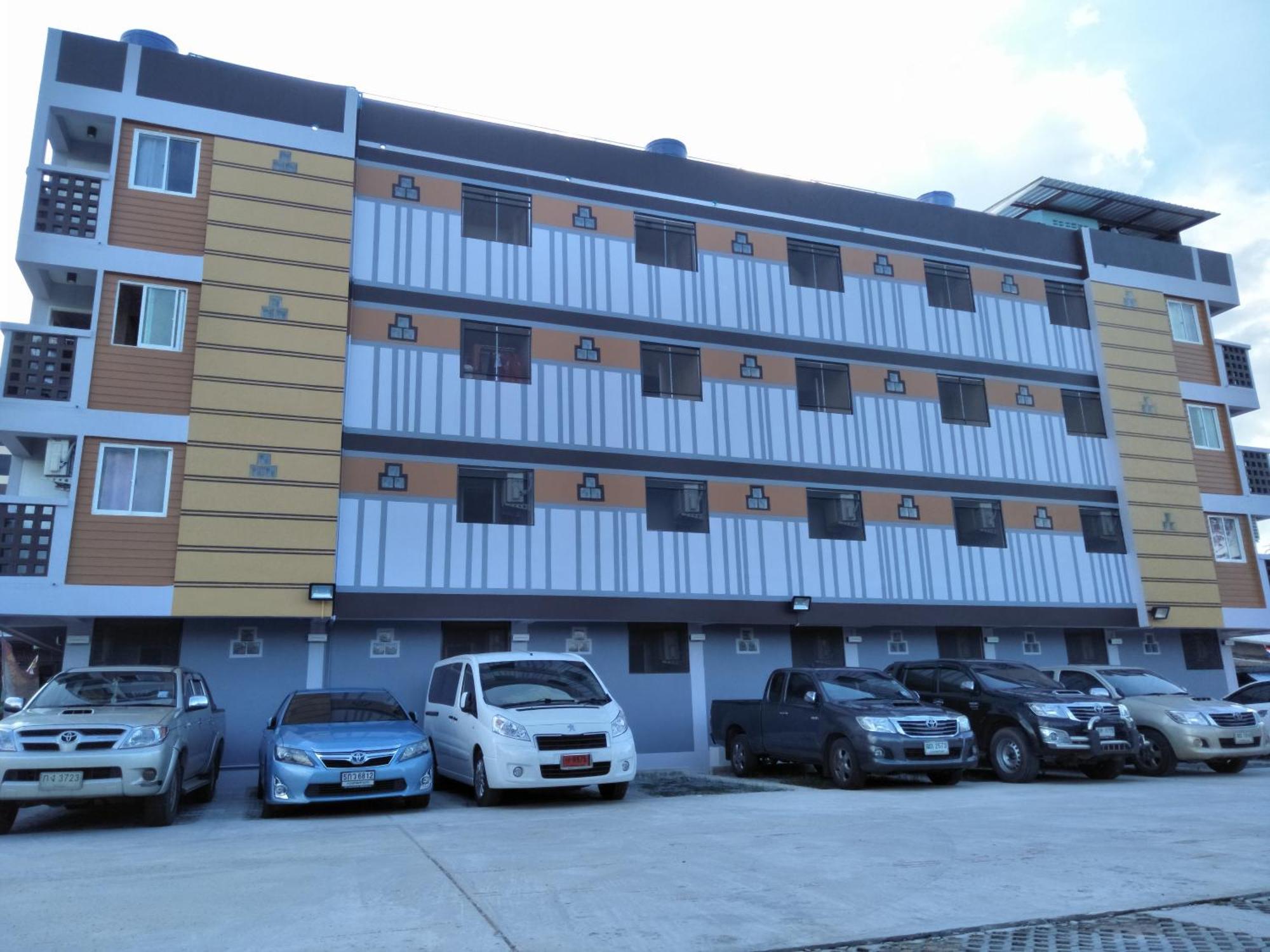 Rinrada Place Hotel Ubon Ratchathani Esterno foto