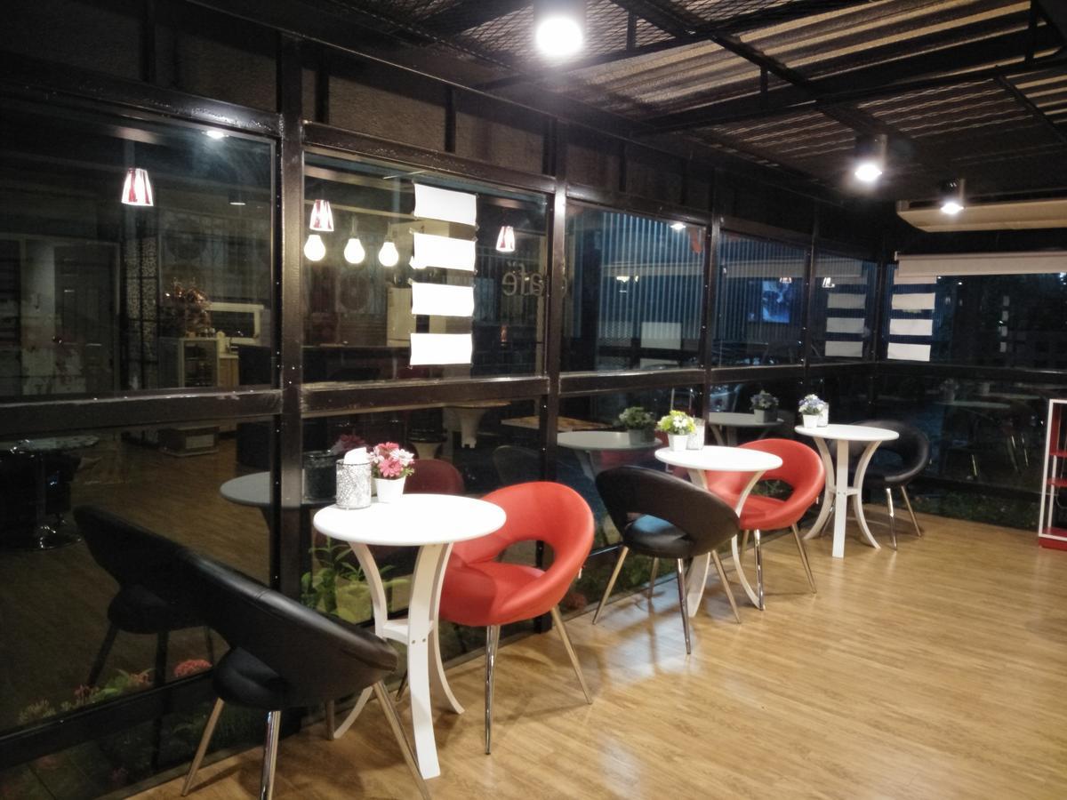 Rinrada Place Hotel Ubon Ratchathani Esterno foto