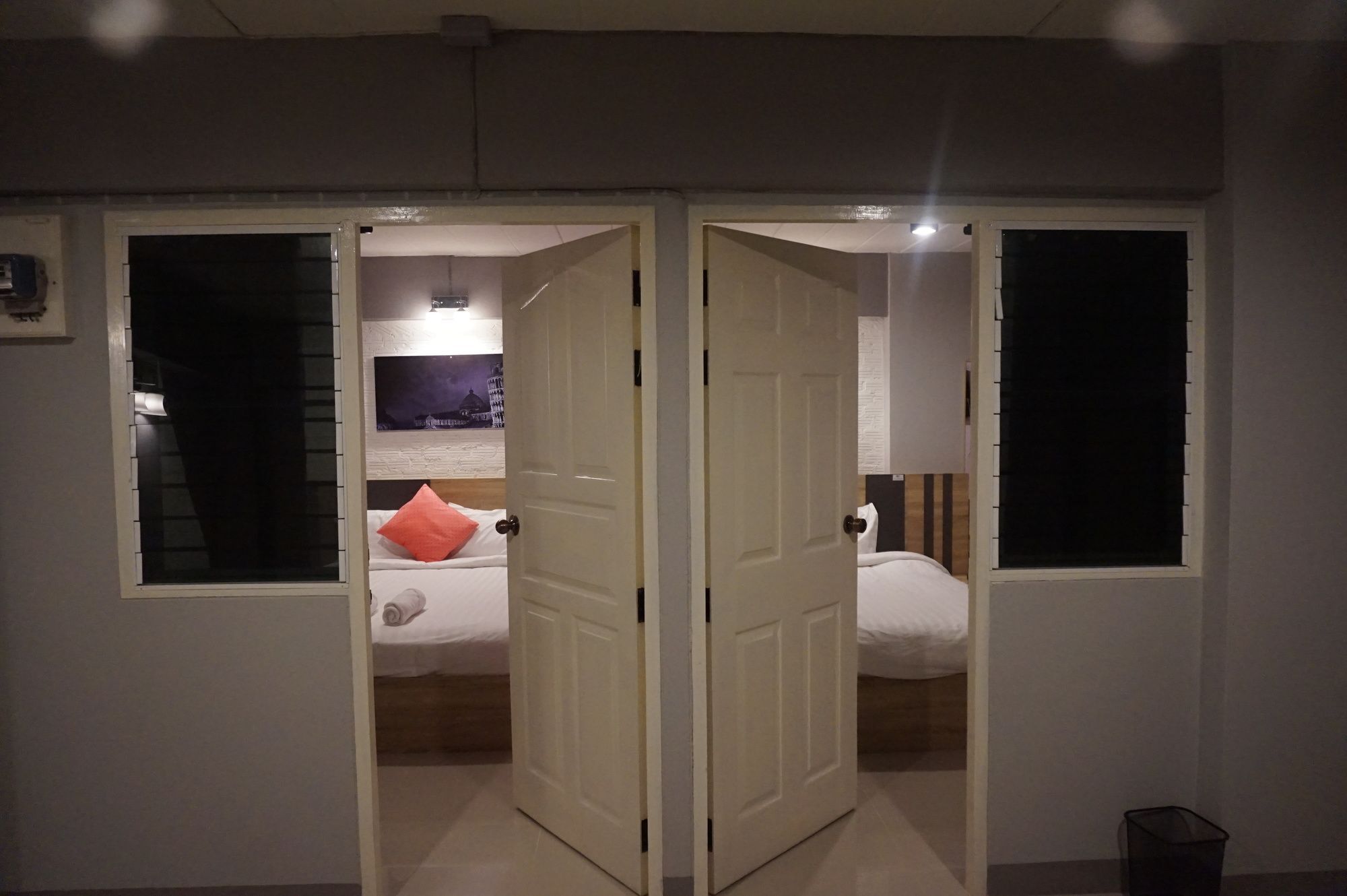 Rinrada Place Hotel Ubon Ratchathani Esterno foto