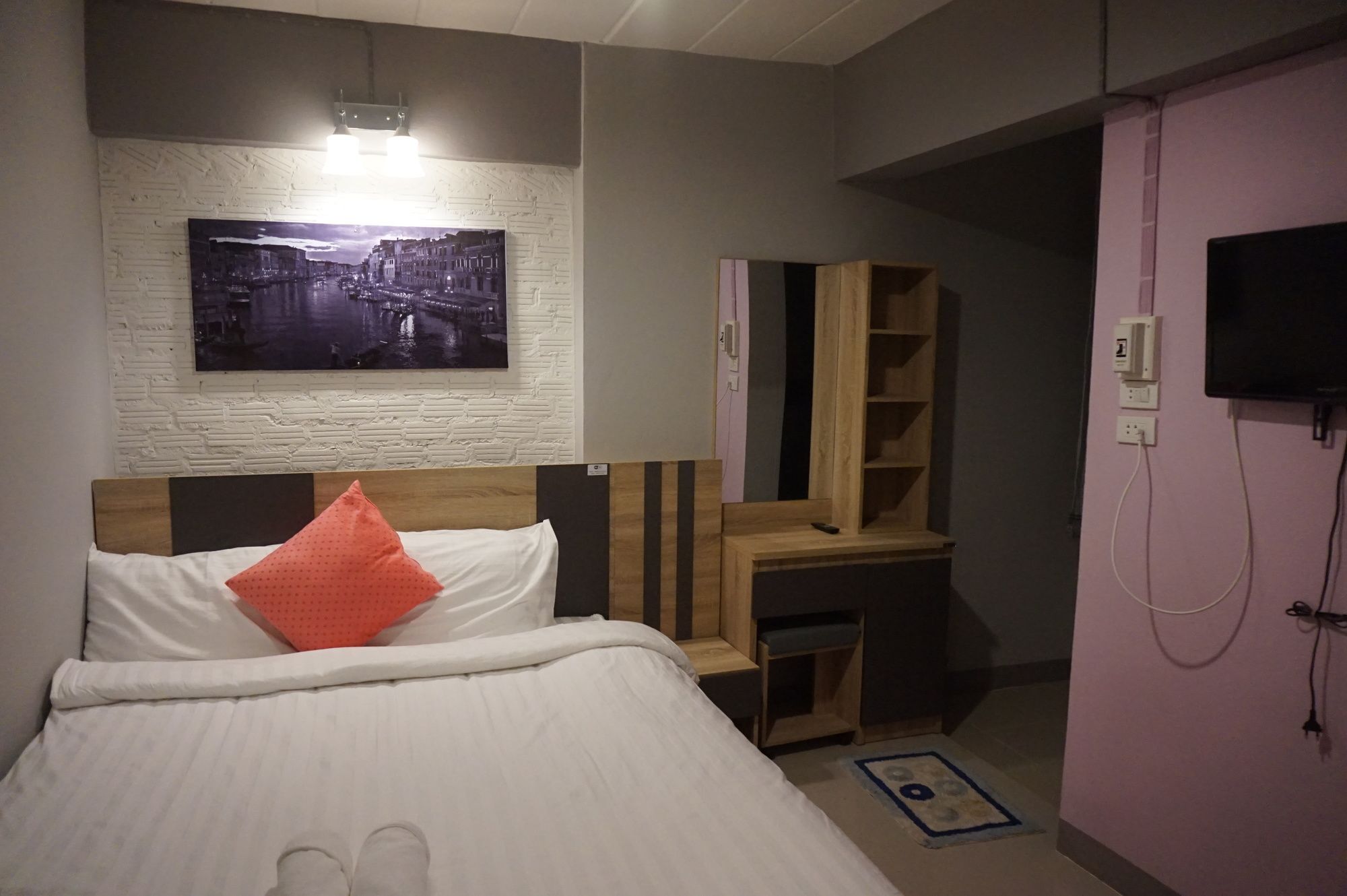 Rinrada Place Hotel Ubon Ratchathani Esterno foto